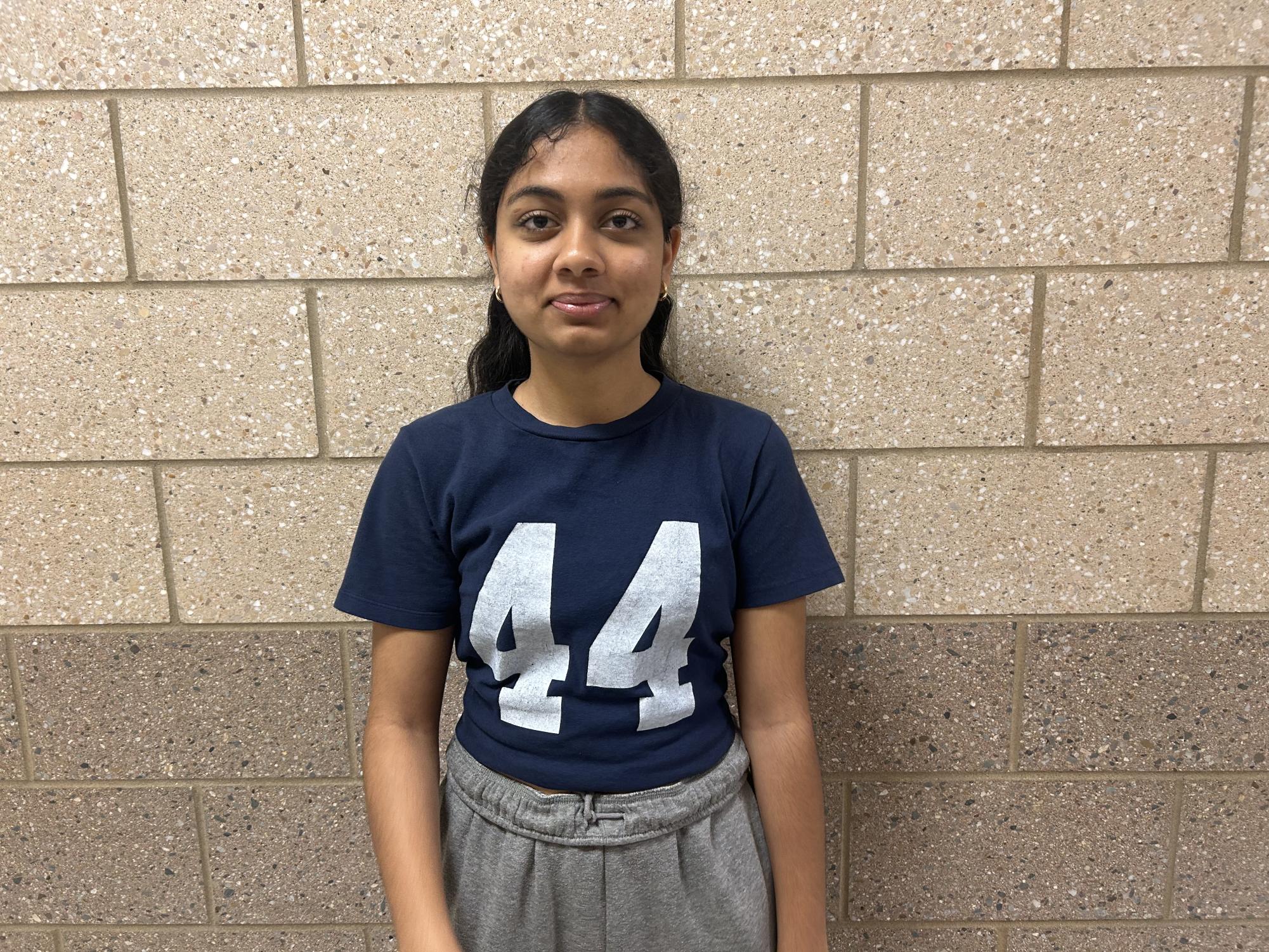 Diya Bhandari, Sophomore