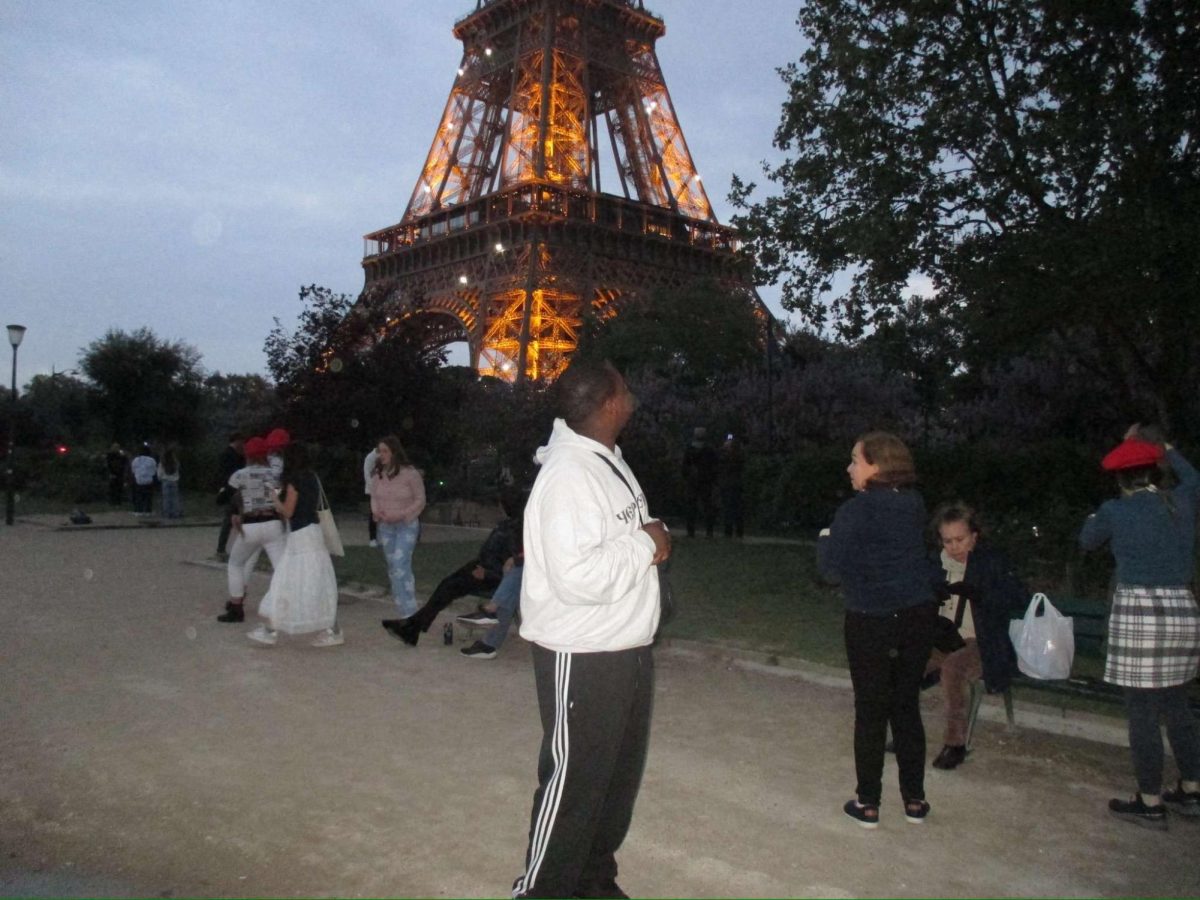 Sophomore Muna Mpundu at the Eiffel Tower