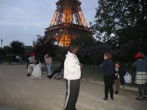 Sophomore Muna Mpundu at the Eiffel Tower 
