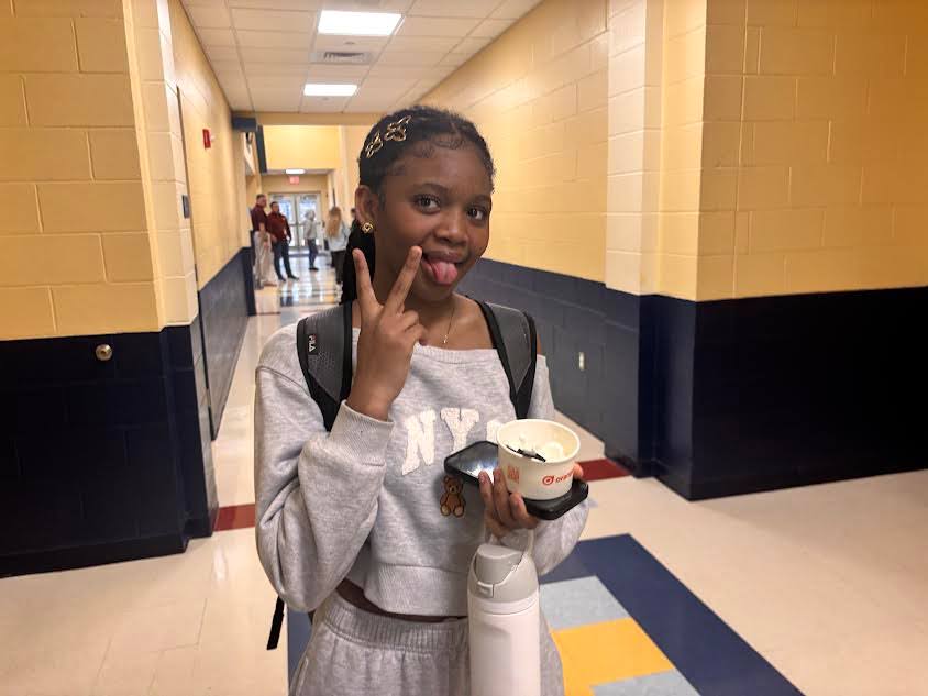 Emeraude Cherisson, Freshman