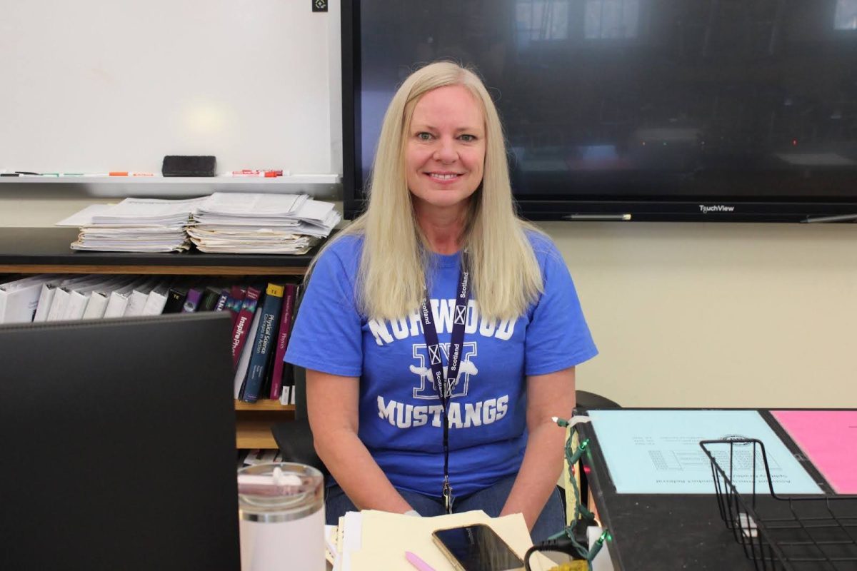 Billie Hayes, Science Teacher