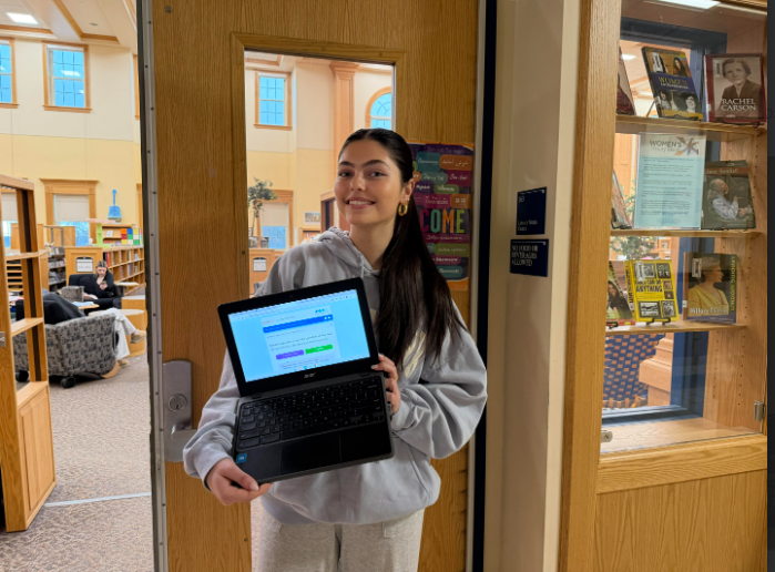 Sophia Michaelidis, Junior
