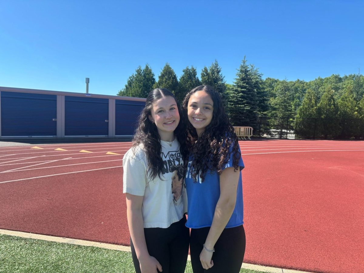 Coley Becker (left), Nikki Pinnick (right), Sophomores